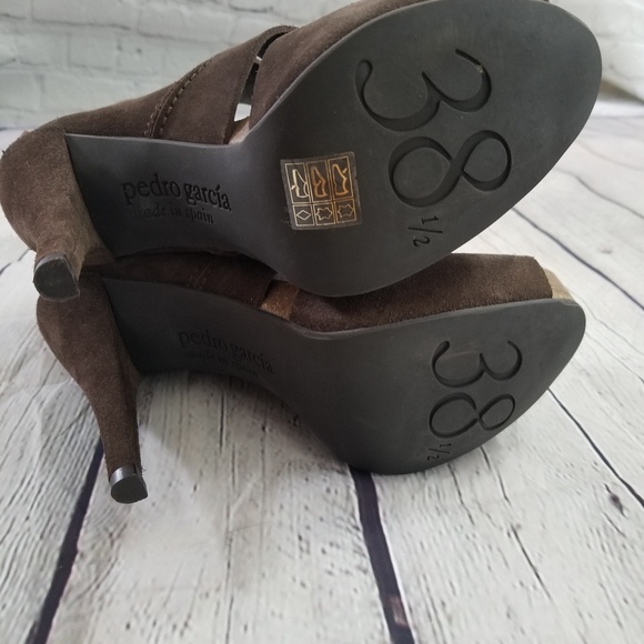 Pedro Garcia Brown Suede heels -Sz 38.5- - Picture 6 of 7